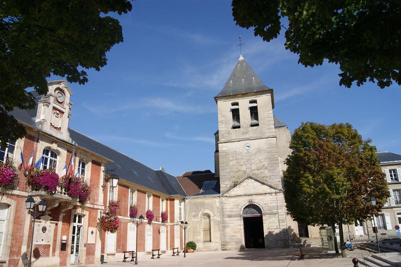 Lagny Notre Cocon Au Coeur De Ville מראה חיצוני תמונה